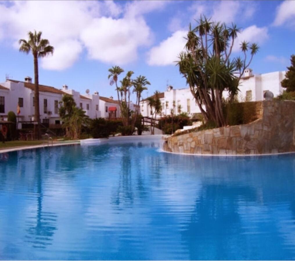 Appartement Real De La Barrosa à Chiclana de la Frontera Extérieur photo