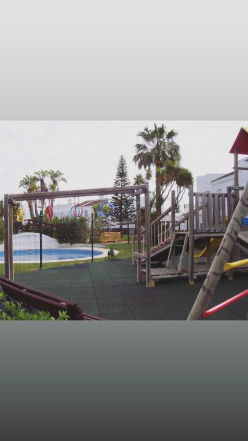 Appartement Real De La Barrosa à Chiclana de la Frontera Extérieur photo